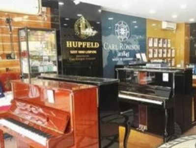 德藝琴行產(chǎn)品圖片 德藝琴行店鋪裝修圖片