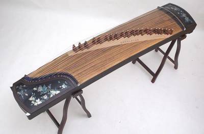 德黑蘭阿扎迪球場,亞洲魔鬼主場!