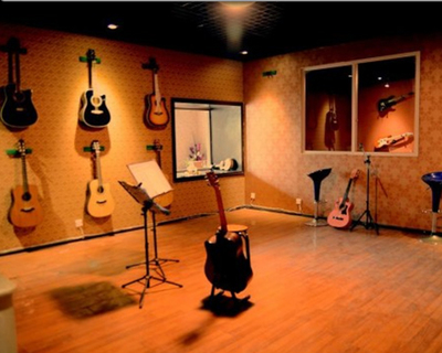 伯牙琴行(圖),暑期吉他培訓報名,雙塔街暑期吉他培訓