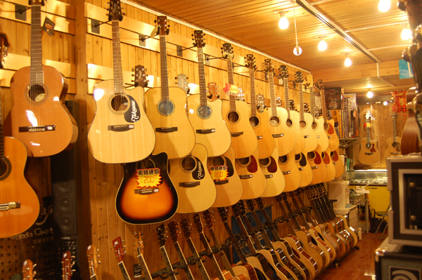 長城樂器加盟店--北京solo琴行